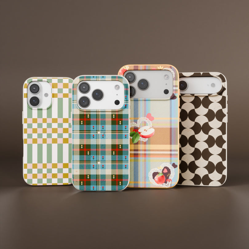 Seashell Paprika Play iPhone 11 Pro Case