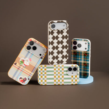 Seashell Paprika Play iPhone 11 Pro Case