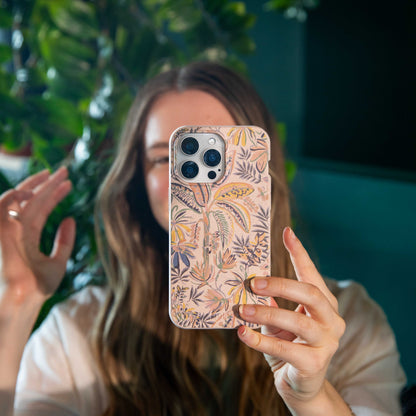 Seashell Dreamy Tropics iPhone 11 Pro Case